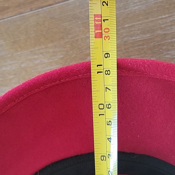 TOUCAN NEW YORK WOOL HAT NEVER WORN. - Picture 12 of 13